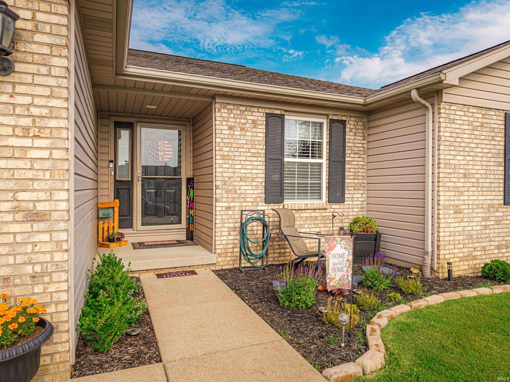 Photo of 12600 Rolling Meadows Drive, Evansville, IN 47725 (MLS # 202627184)
