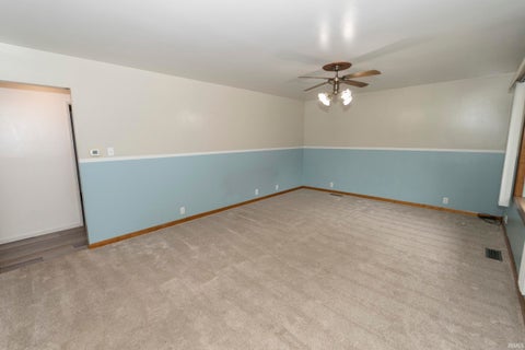 Tiny photo for 929 SIMON Court, South Bend, IN 46615 (MLS # 202637902)