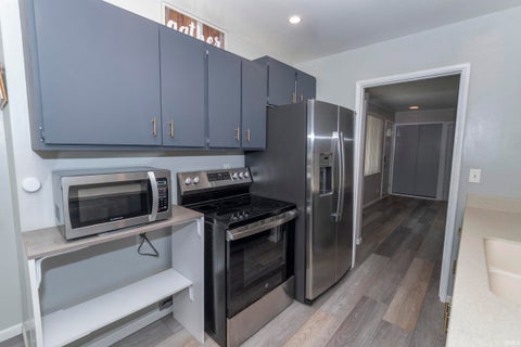 Tiny photo for 929 SIMON Court, South Bend, IN 46615 (MLS # 202637902)