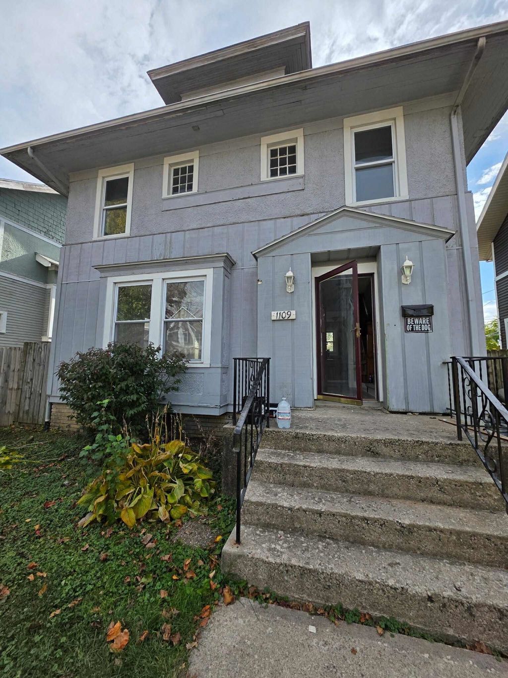 Photo of 1109 W Packard Avenue, Fort Wayne, IN 46807 (MLS # 202601629)