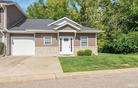 Photo of 3945 S Cramer Circle, Bloomington, IN 47403 (MLS # 202637876)