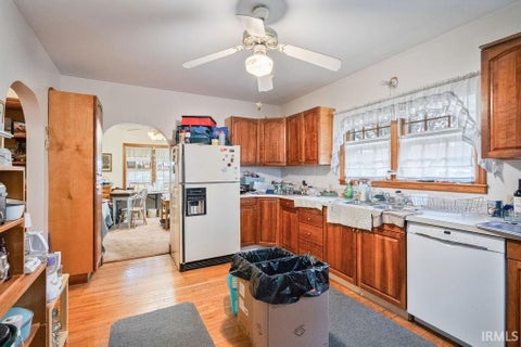 Tiny photo for 2365 W State Road 18 Road, Kokomo, IN 46901 (MLS # 202643804)