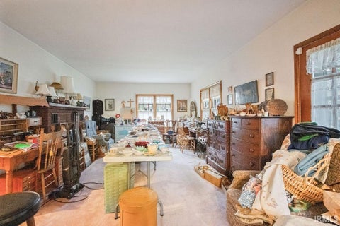Tiny photo for 2365 W State Road 18 Road, Kokomo, IN 46901 (MLS # 202643804)