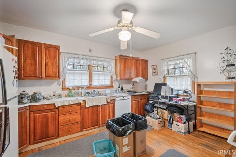 Tiny photo for 2365 W State Road 18 Road, Kokomo, IN 46901 (MLS # 202643804)