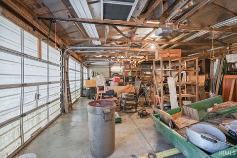 Tiny photo for 2365 W State Road 18 Road, Kokomo, IN 46901 (MLS # 202643804)