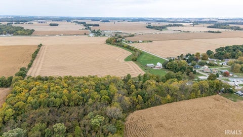 Tiny photo for 2365 W State Road 18 Road, Kokomo, IN 46901 (MLS # 202643804)