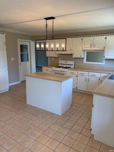 Tiny photo for 5260 E Summerholme Drive, Knox, IN 46534 (MLS # 202644921)