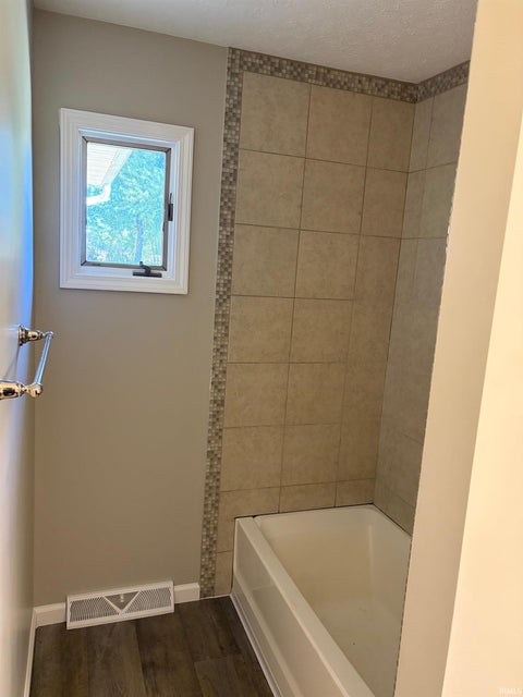 Tiny photo for 5260 E Summerholme Drive, Knox, IN 46534 (MLS # 202644921)
