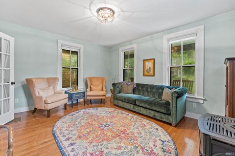 Tiny photo for 1336 W Washington Boulevard, Fort Wayne, IN 46802 (MLS # 202545484)