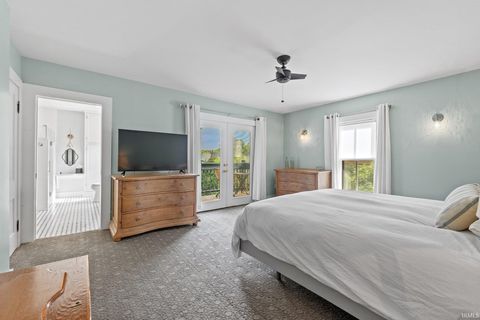 Tiny photo for 1336 W Washington Boulevard, Fort Wayne, IN 46802 (MLS # 202545484)