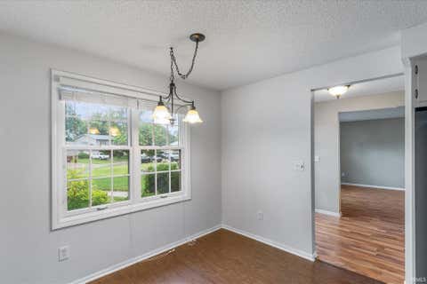 Tiny photo for 3914 Thornbury Place, Fort Wayne, IN 46804 (MLS # 202624192)