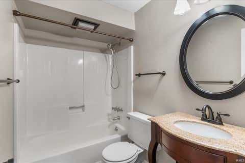 Tiny photo for 3914 Thornbury Place, Fort Wayne, IN 46804 (MLS # 202624192)