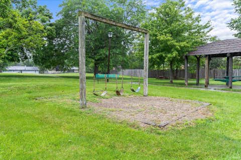 Tiny photo for 3914 Thornbury Place, Fort Wayne, IN 46804 (MLS # 202624192)