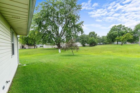 Tiny photo for 3914 Thornbury Place, Fort Wayne, IN 46804 (MLS # 202624192)