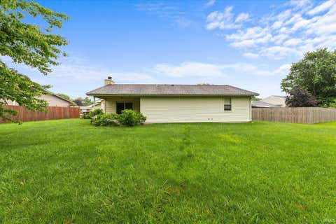 Tiny photo for 3914 Thornbury Place, Fort Wayne, IN 46804 (MLS # 202624192)