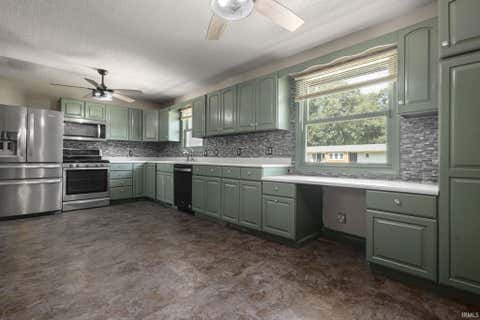 Tiny photo for 214 W Ludlow Street, Rolling Prairie, IN 46371 (MLS # 202632895)