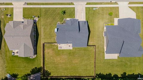 Tiny photo for 814 Bluegrass Trail, Kokomo, IN 46901 (MLS # 202614489)