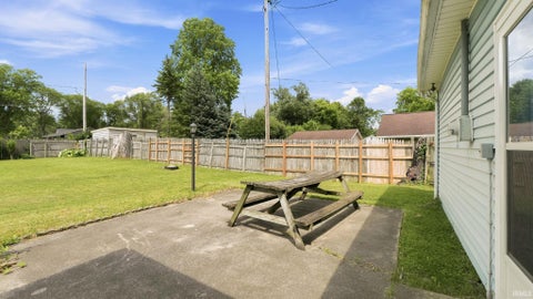 Tiny photo for 1325 Farwood Avenue, Fort Wayne, IN 46816 (MLS # 202627819)