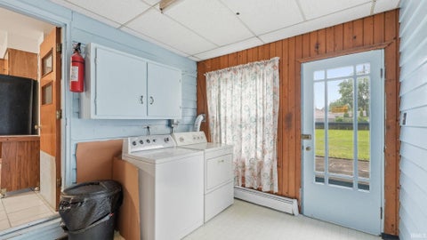 Tiny photo for 1325 Farwood Avenue, Fort Wayne, IN 46816 (MLS # 202627819)