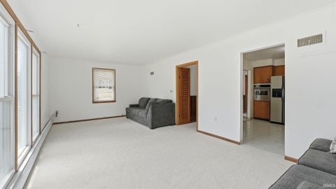 Tiny photo for 1325 Farwood Avenue, Fort Wayne, IN 46816 (MLS # 202627819)