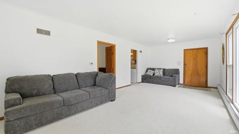 Tiny photo for 1325 Farwood Avenue, Fort Wayne, IN 46816 (MLS # 202627819)