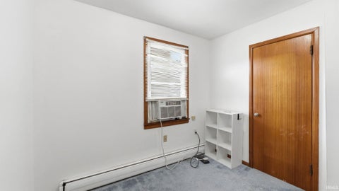 Tiny photo for 1325 Farwood Avenue, Fort Wayne, IN 46816 (MLS # 202627819)