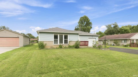 Tiny photo for 1325 Farwood Avenue, Fort Wayne, IN 46816 (MLS # 202627819)
