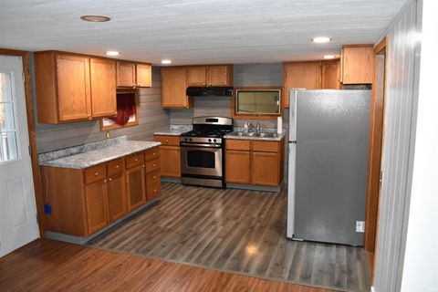 Tiny photo for 3097 E Stahl Road, Monon, IN 47959 (MLS # 202605850)