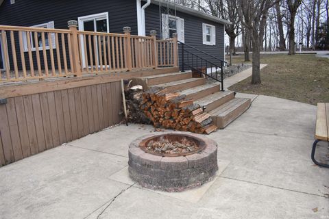 Tiny photo for 3097 E Stahl Road, Monon, IN 47959 (MLS # 202605850)