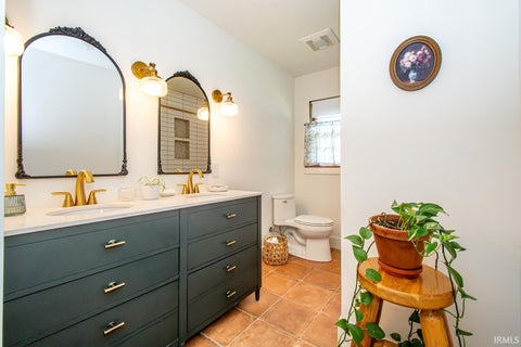 Tiny photo for 4410 E Etter Drive, Bloomington, IN 47408 (MLS # 202638847)