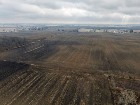 Tiny photo for East 550 N County Road, Kokomo, IN 46901 (MLS # 202600564)