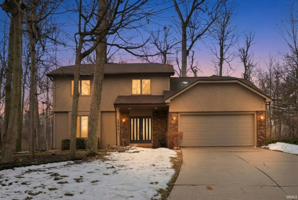 Photo of 1504 Channel Court, Fort Wayne, IN 46825 (MLS # 202605063)