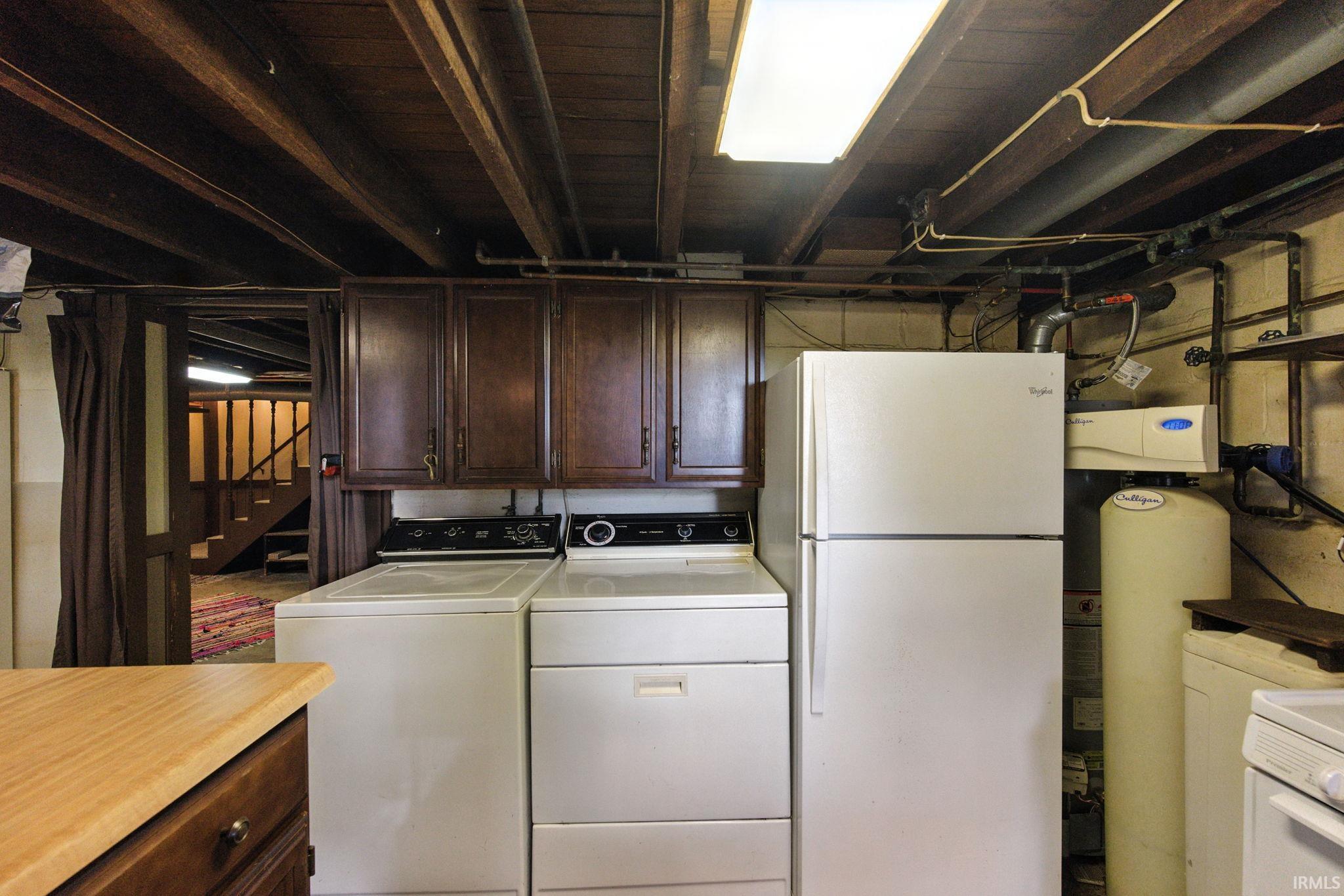 Mulberry, Indiana 46058, United States, 5 Bedrooms Bedrooms, ,2 BathroomsBathrooms,Residential,Active,202067