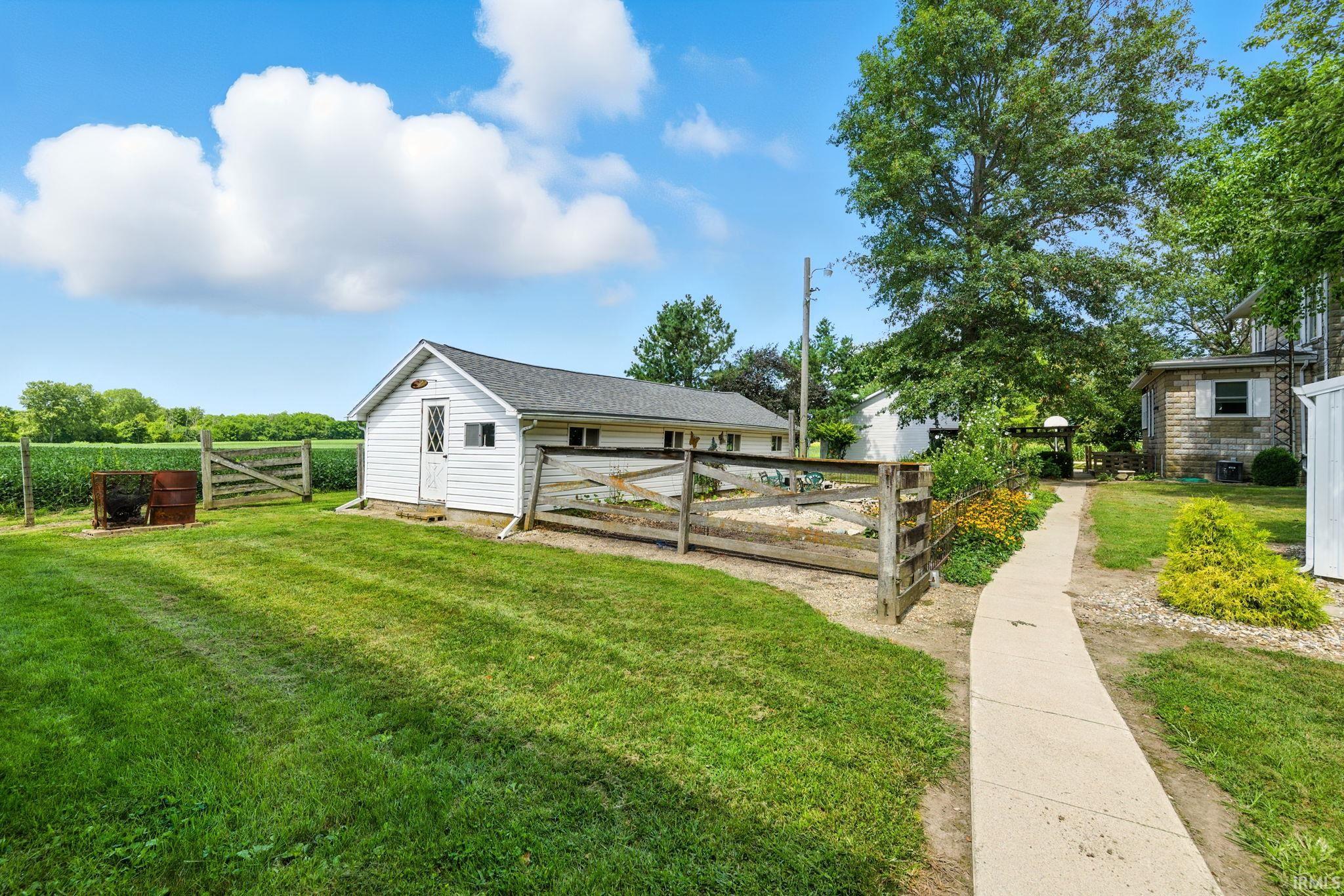 Mulberry, Indiana 46058, United States, 5 Bedrooms Bedrooms, ,2 BathroomsBathrooms,Residential,Active,202067