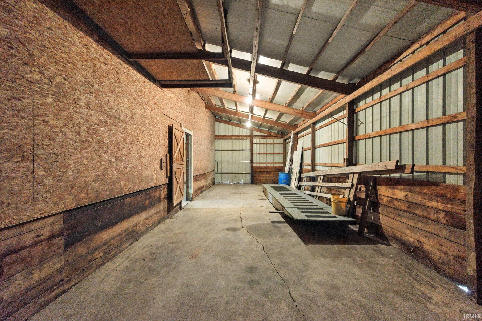 Mulberry, Indiana 46058, United States, 5 Bedrooms Bedrooms, ,2 BathroomsBathrooms,Residential,Active,202067