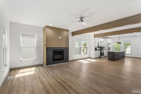 Tiny photo for 609 S 3rd Street, Lafayette, IN 47905 (MLS # 202532686)