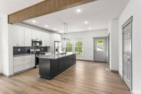 Tiny photo for 609 S 3rd Street, Lafayette, IN 47905 (MLS # 202532686)