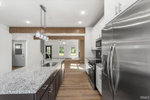 Tiny photo for 609 S 3rd Street, Lafayette, IN 47905 (MLS # 202532686)