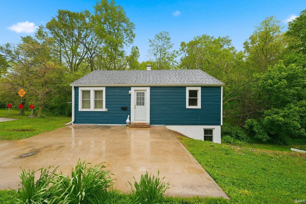 Photo of 1761 Canfield Street, Huntington, IN 46750 (MLS # 202616825)