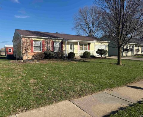 Photo of 1133 Rosewood Drive, Peru, IN 46970 (MLS # 202609469)