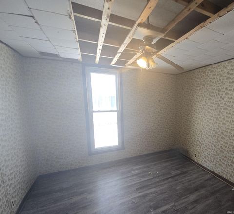 Tiny photo for 1425 W 10th Street, Muncie, IN 47302 (MLS # 202602266)