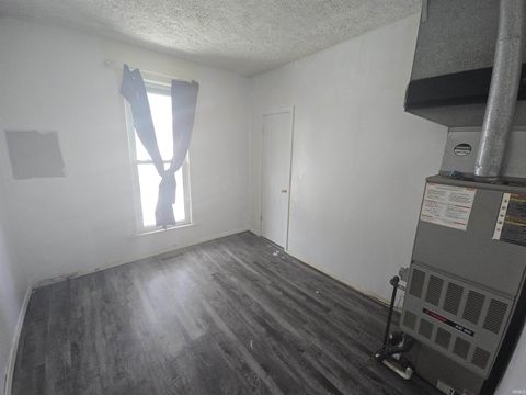 Tiny photo for 1425 W 10th Street, Muncie, IN 47302 (MLS # 202602266)