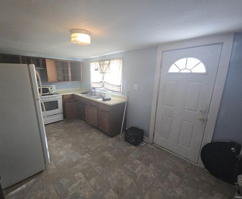 Tiny photo for 1425 W 10th Street, Muncie, IN 47302 (MLS # 202602266)