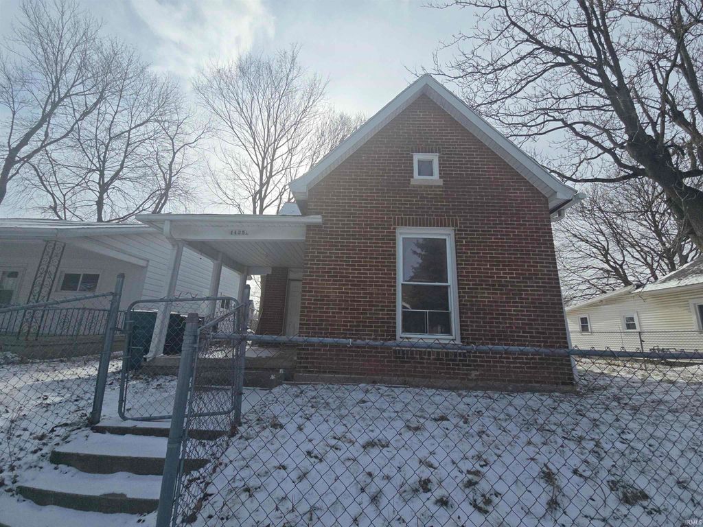 Photo of 1425 W 10th Street, Muncie, IN 47302 (MLS # 202602266)