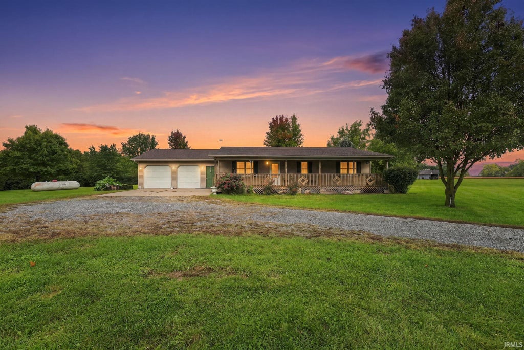 Photo of 0858 S 300 W, Albion, IN 46701 (MLS # 202641482)