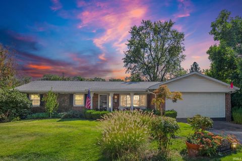 Photo of 3909 N Orchard Court, Lafayette, IN 47905 (MLS # 202540592)
