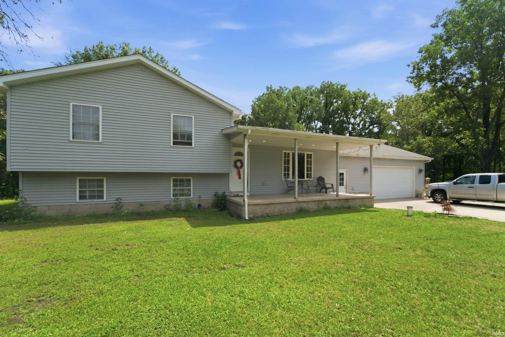 Photo of 8788 S Us Highway 35, Monterey, IN 46960 (MLS # 202631909)