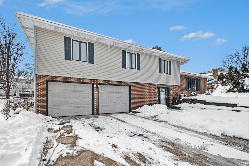 Photo of 51043 Shady Lane, Elkhart, IN 46514 (MLS # 202605017)