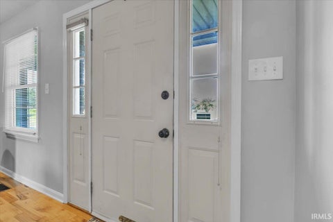 Tiny photo for 5642 Kiowa Circle, Evansville, IN 47715 (MLS # 202642831)