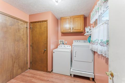 Tiny photo for 4028 Willowood Drive, Lafayette, IN 47905 (MLS # 202546515)